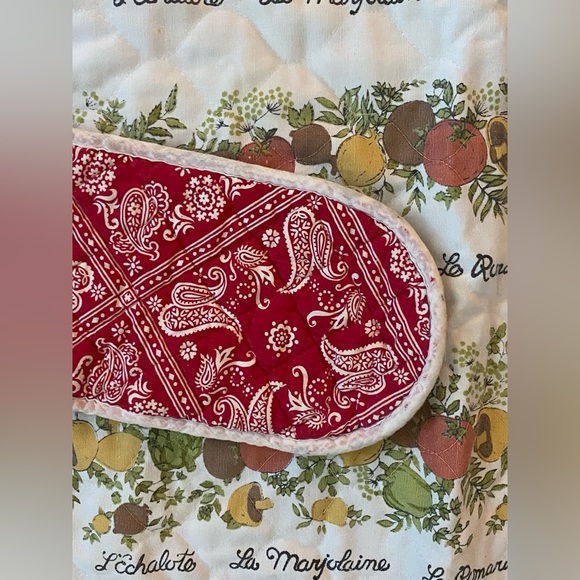 Vintage 1970s “Spice of Life” CorningWare apron and oven mitts - Picture 8 of 8